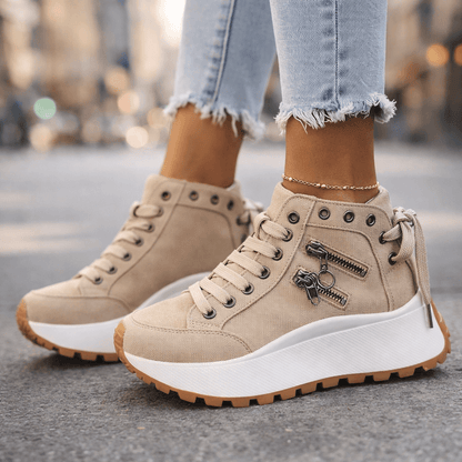 Esther – Street Chunk Sneaker