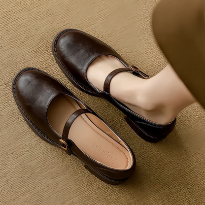 Anna – Zeitloser Schnürschuh aus Leder
